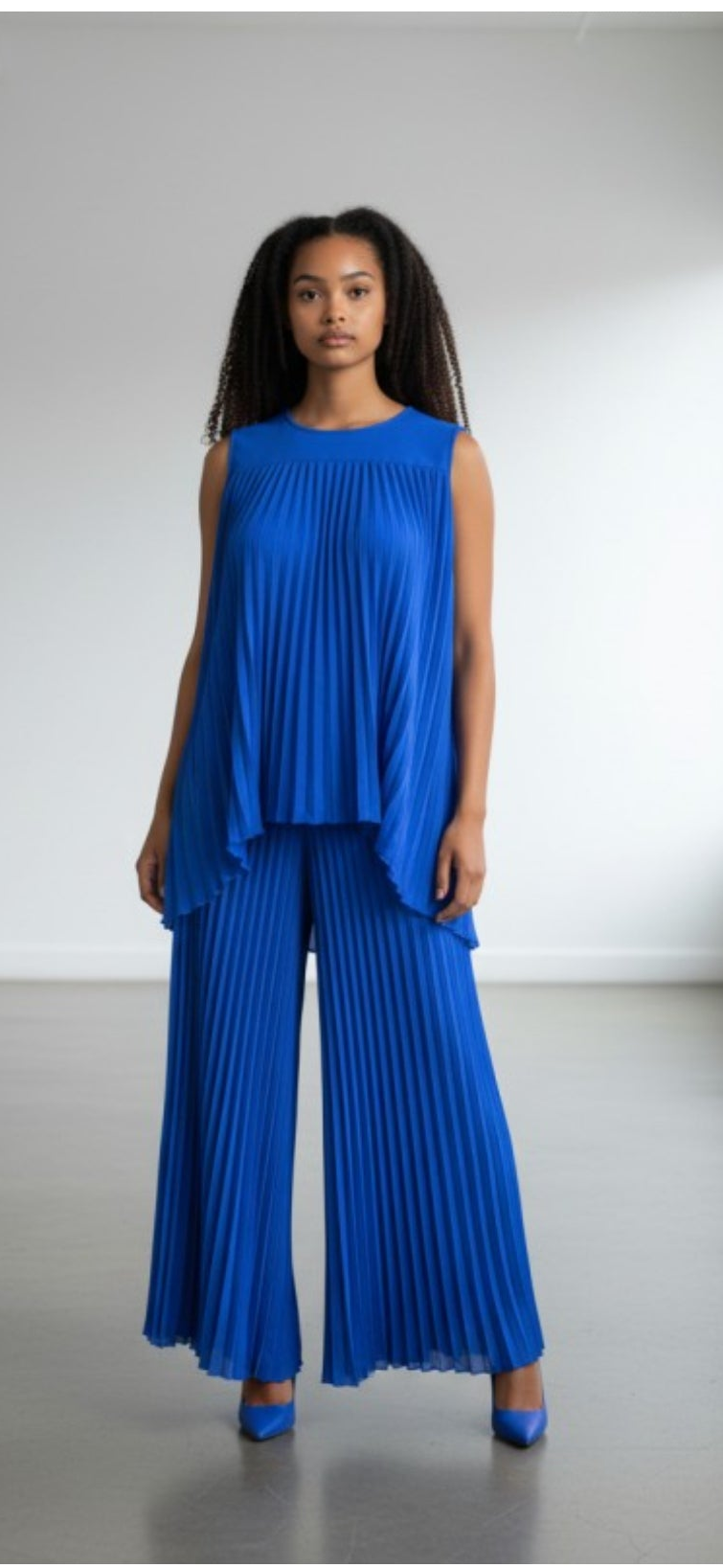 The Pleated Set (Royal Blue)